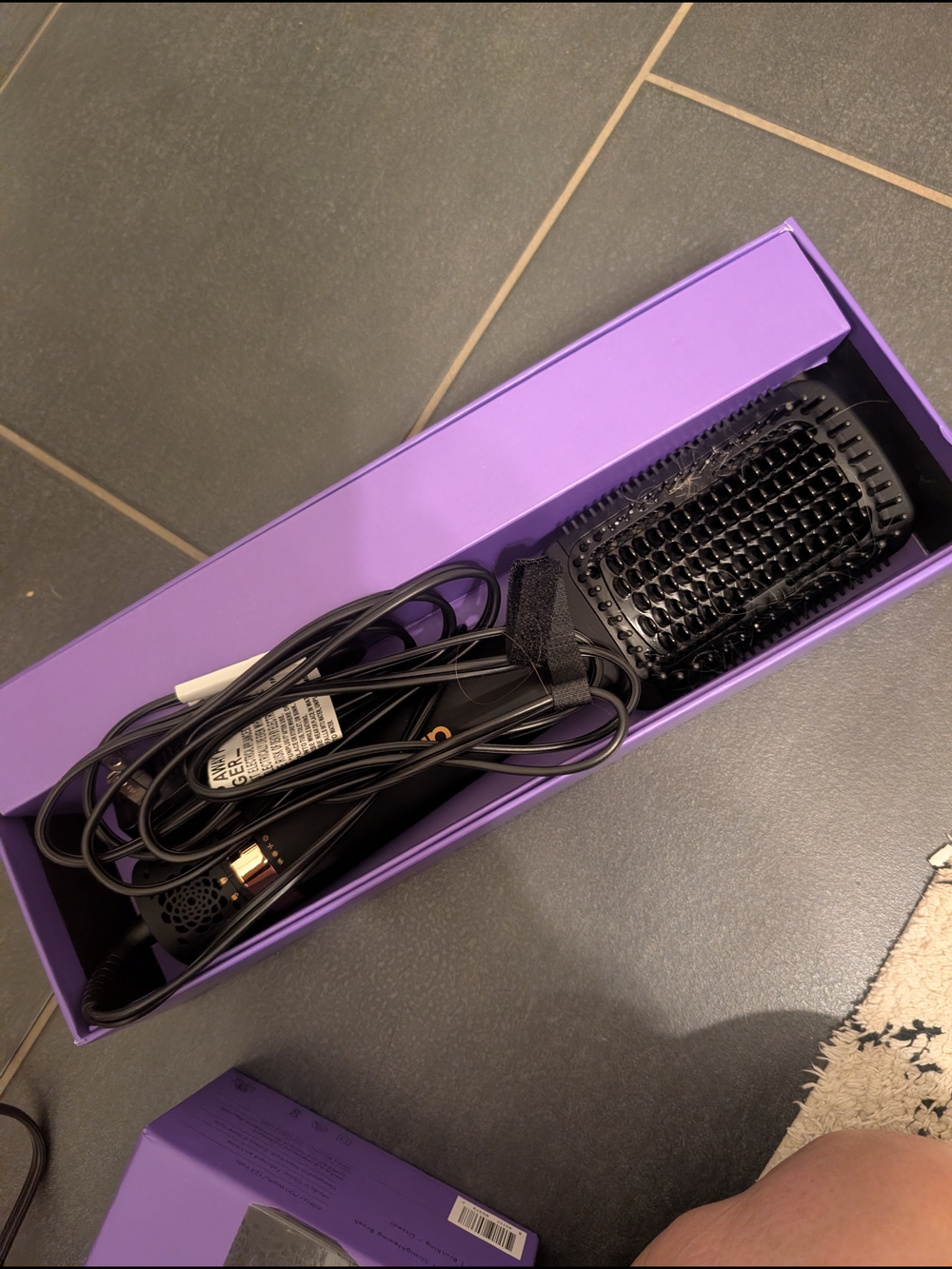 amika 2-in-1 Blow Dryer & Straightening Brush - Purple and Black - Picture 2 of 2